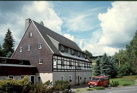 Gaststaette & Pension Alte Muehle Dorfchemnitz Exteriör bild